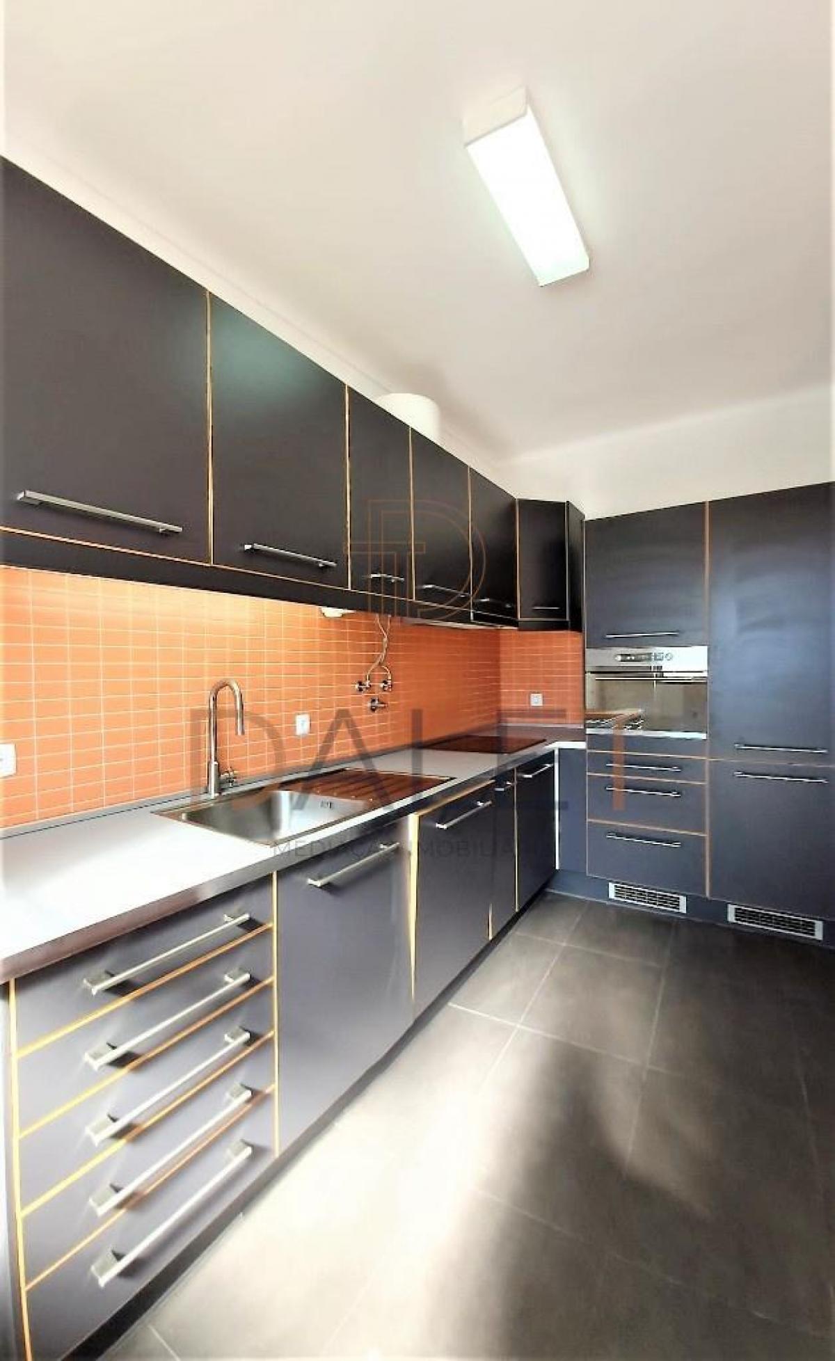 Picture of Apartment For Sale in Seixal, Madeira, Portugal