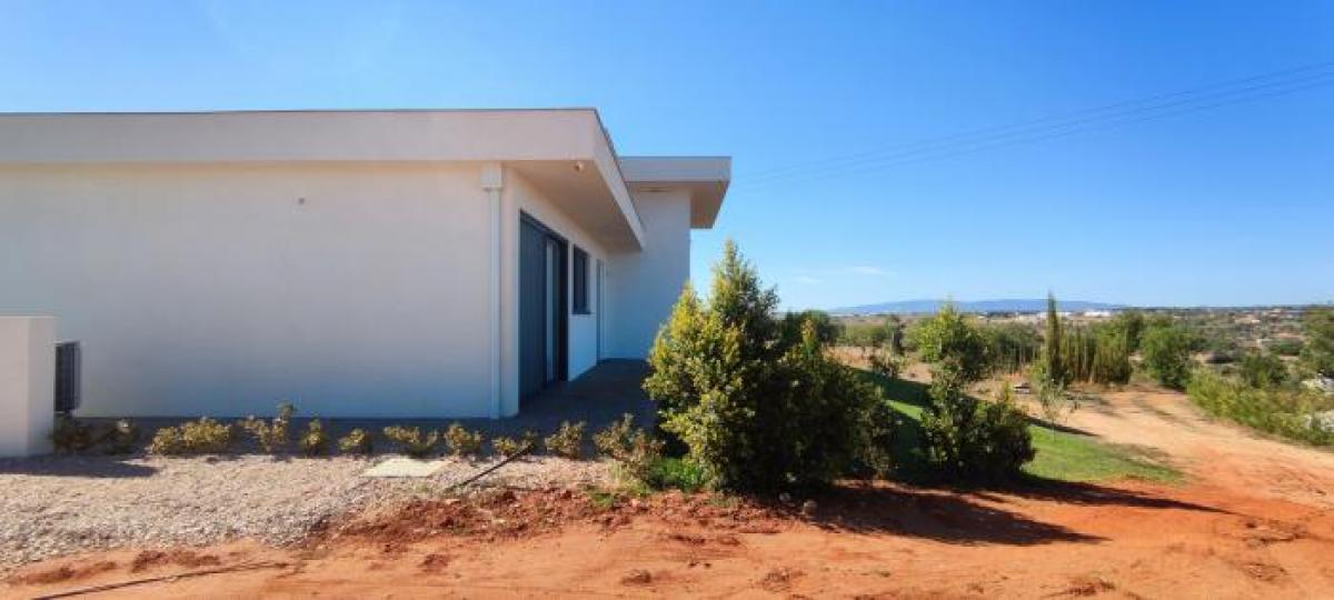 Picture of Home For Sale in Albufeira, Algarve, Portugal
