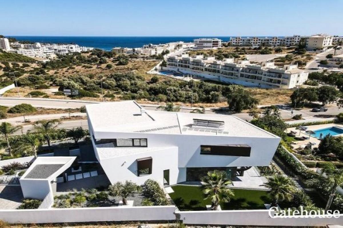 Picture of Villa For Sale in Lagos, Algarve, Portugal
