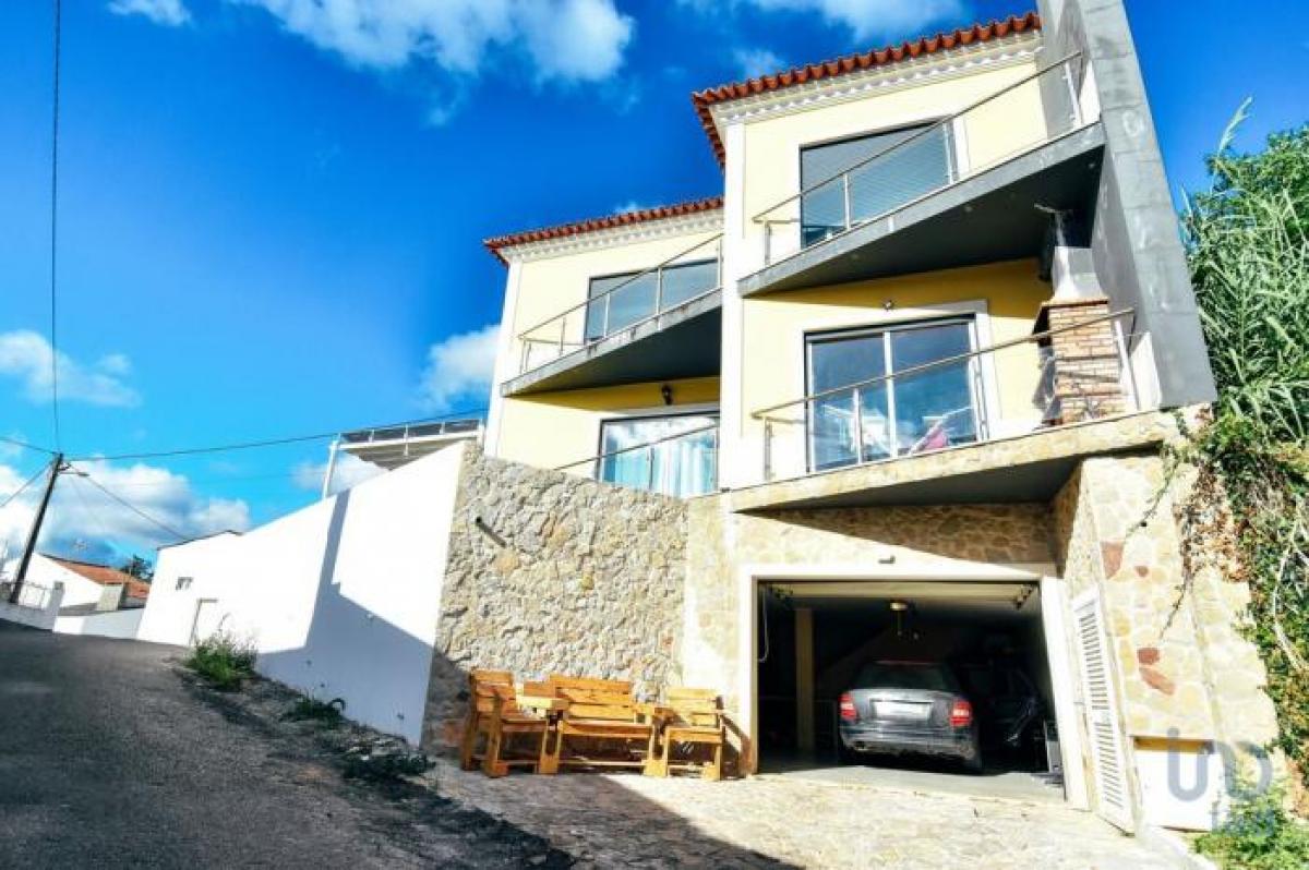 Picture of Home For Sale in Caldas Da Rainha, Region Of Murcia, Portugal