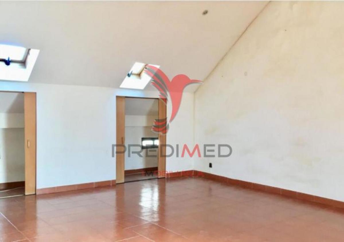 Picture of Home For Sale in Lisboa, Lisboa, Portugal
