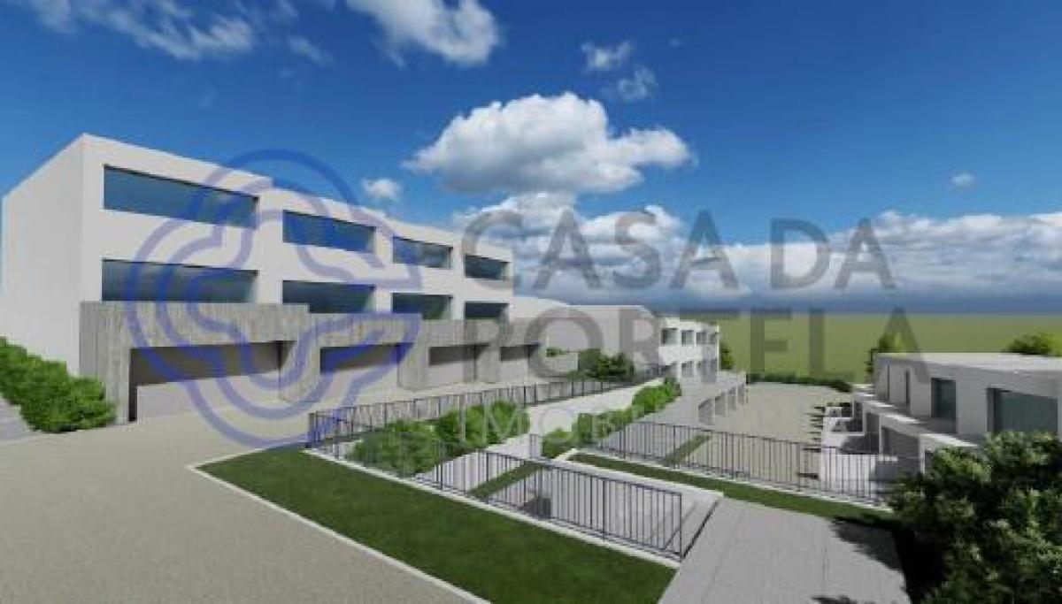 Picture of Home For Sale in Vila Nova De Gaia, Eastern Tobago, Portugal