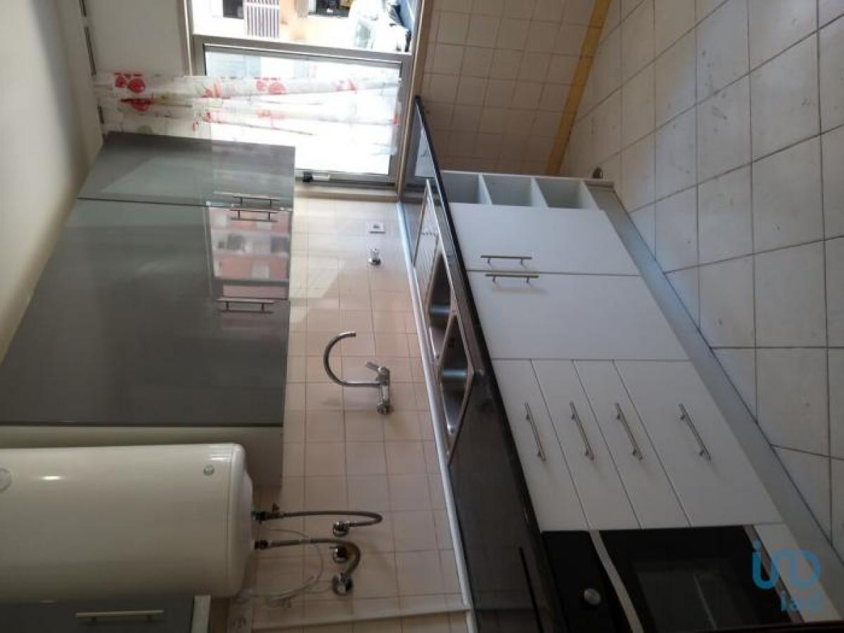 Picture of Apartment For Sale in Sintra, Estremadura, Portugal