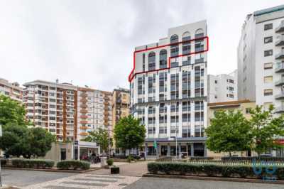 Apartment For Sale in Caldas Da Rainha, Portugal