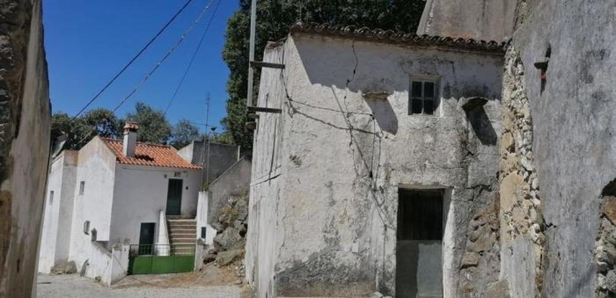 Picture of Home For Sale in Portalegre, Alentejo, Portugal