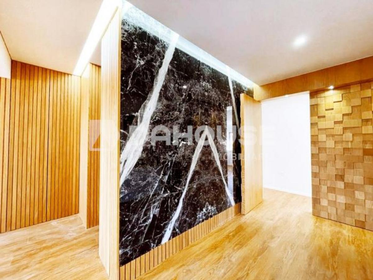 Picture of Apartment For Sale in Braga, Entre-Douro-e-Minho, Portugal