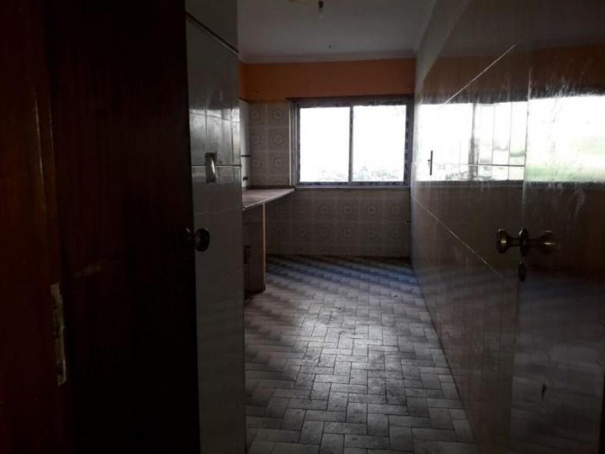 Picture of Apartment For Sale in Sintra, Estremadura, Portugal