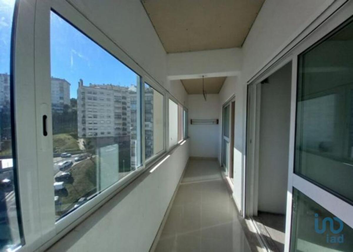 Picture of Apartment For Sale in Sintra, Estremadura, Portugal