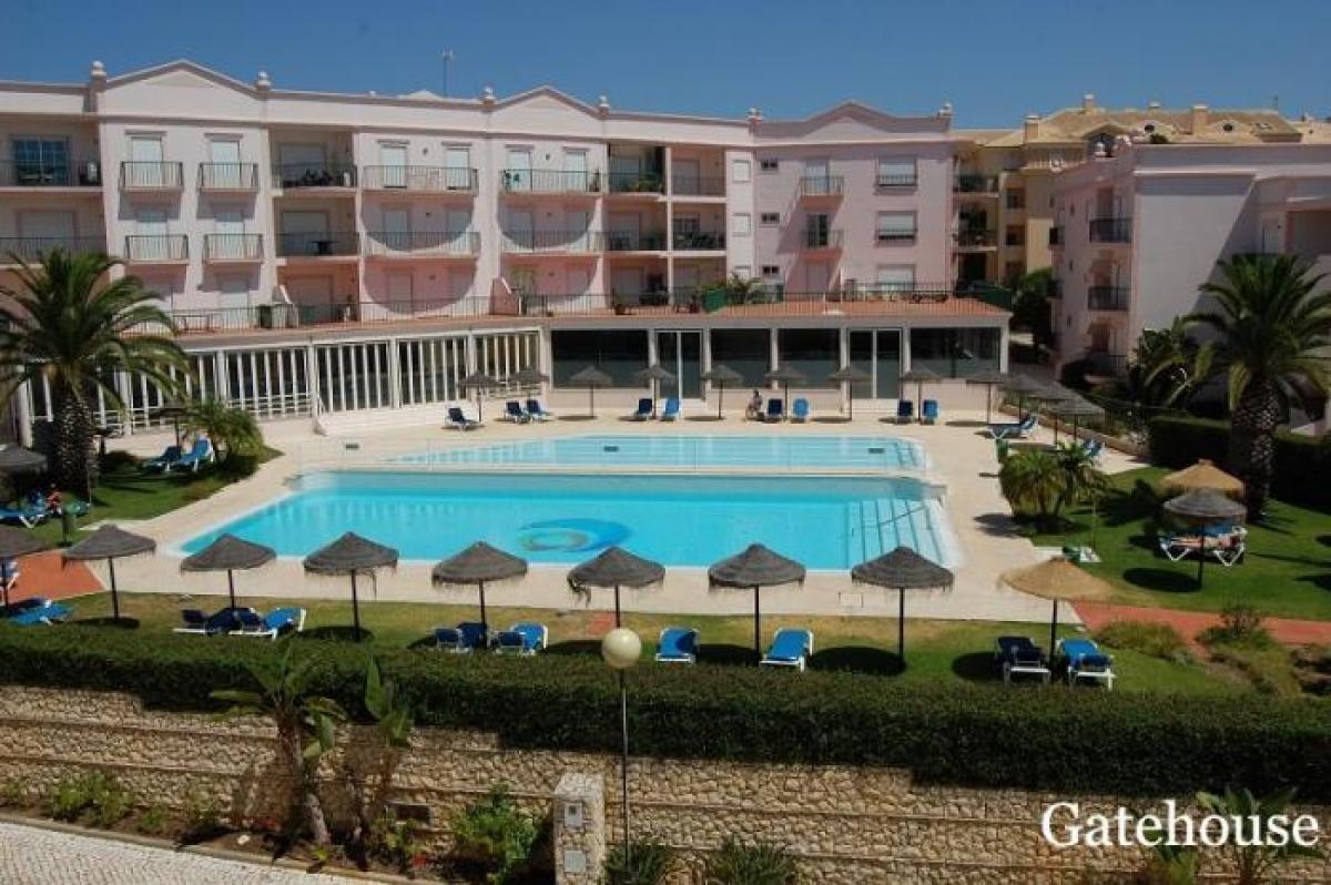 Picture of Apartment For Sale in Luz, Algarve, Portugal