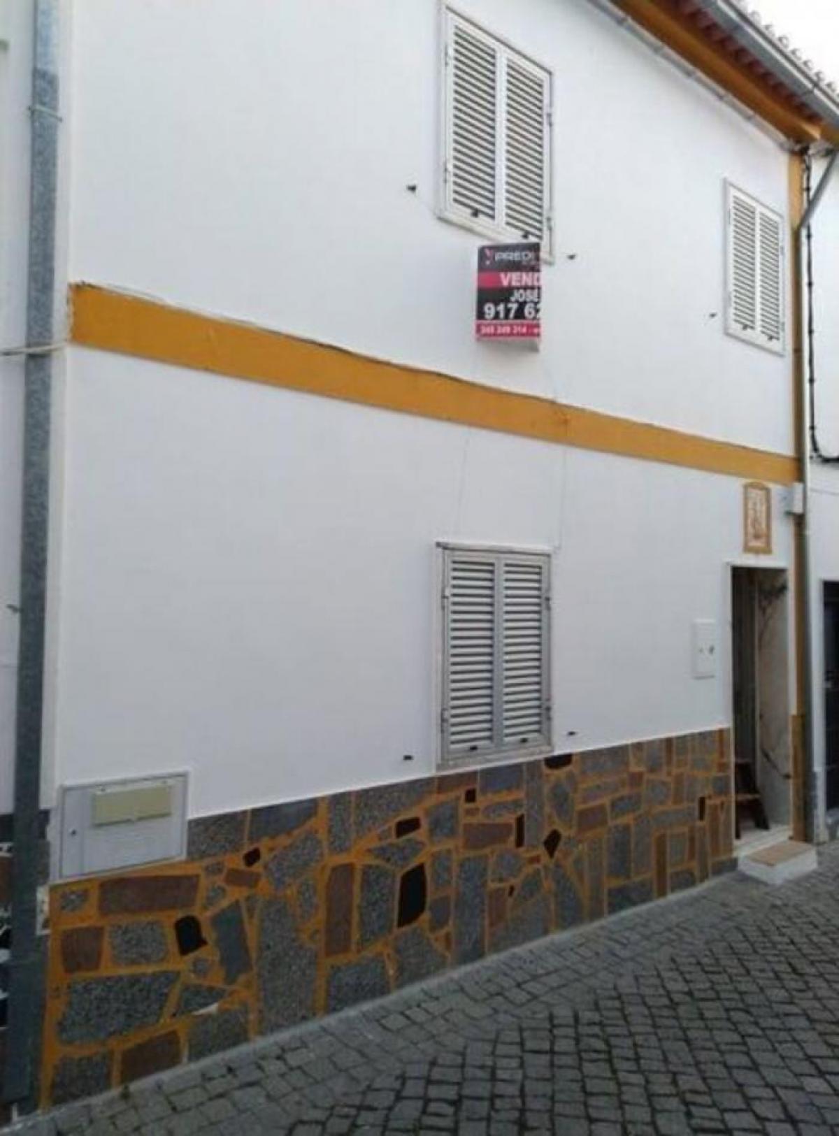 Picture of Home For Sale in Crato, Alentejo, Portugal