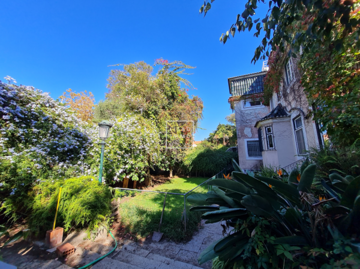 Picture of Home For Sale in Lisboa, Lisboa, Portugal