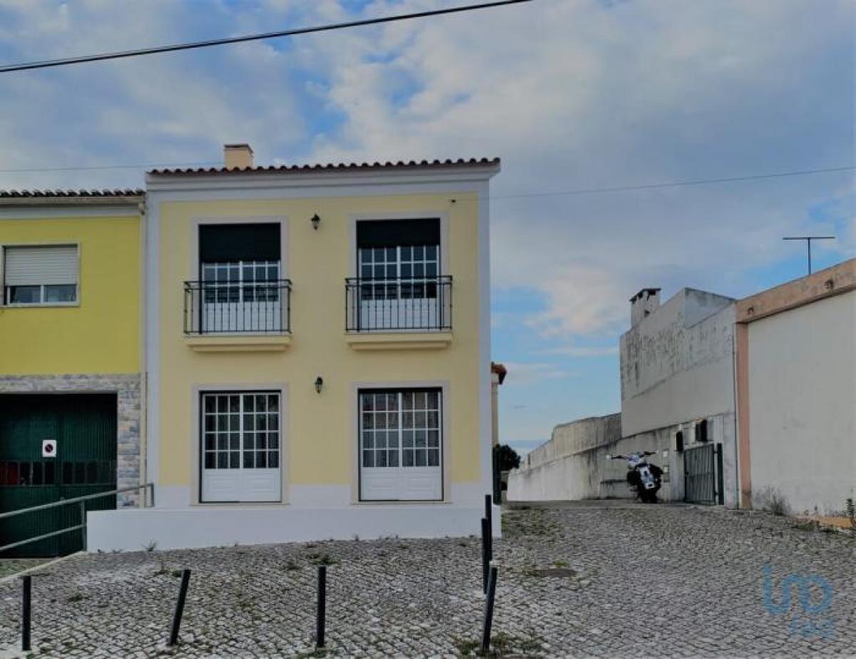 Picture of Home For Sale in Caldas Da Rainha, Region Of Murcia, Portugal
