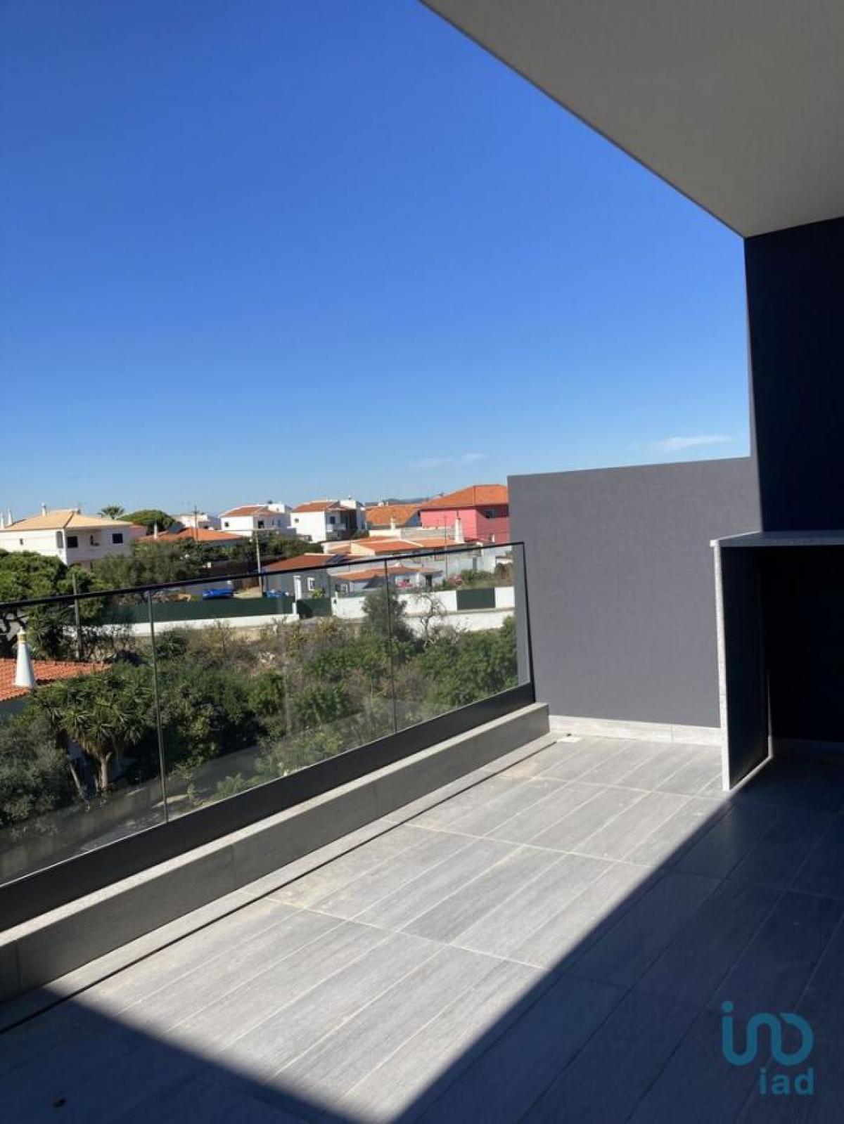 Picture of Apartment For Sale in Faro, Algarve, Portugal