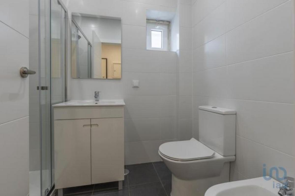 Picture of Apartment For Sale in Sintra, Estremadura, Portugal