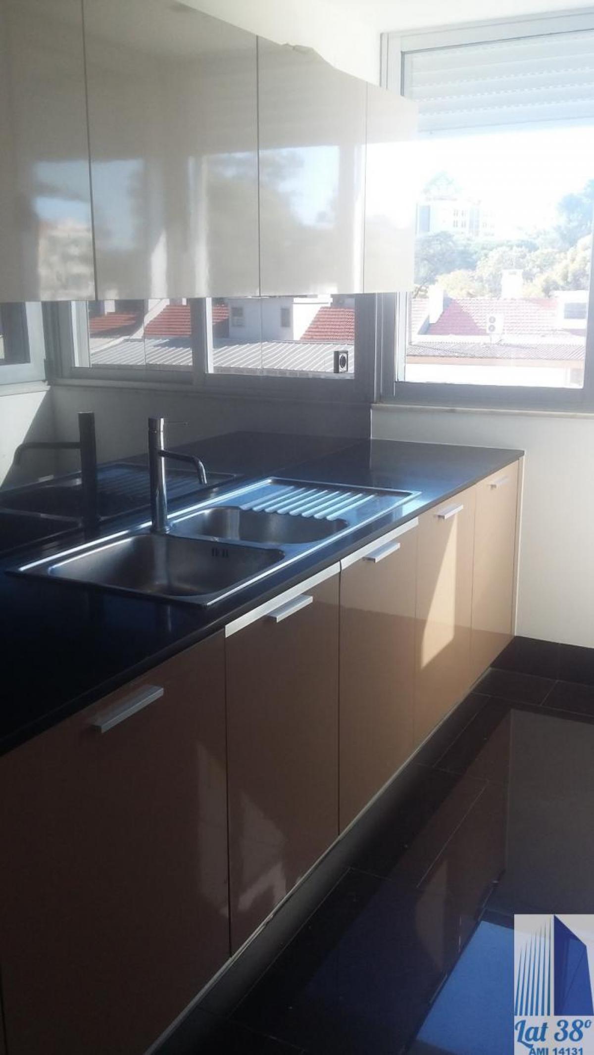 Picture of Apartment For Rent in Lisboa, Lisboa, Portugal