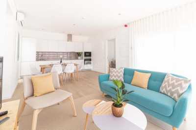 Villa For Sale in Lagoa, Portugal