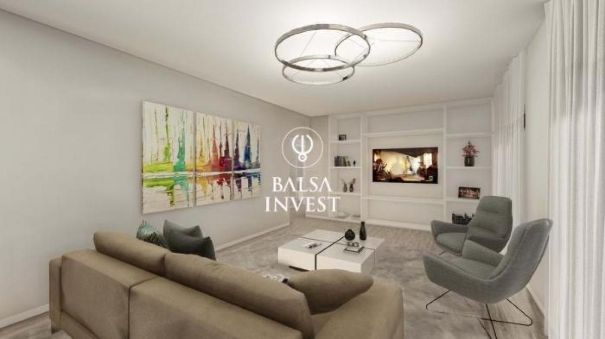 Picture of Apartment For Sale in Faro, Algarve, Portugal