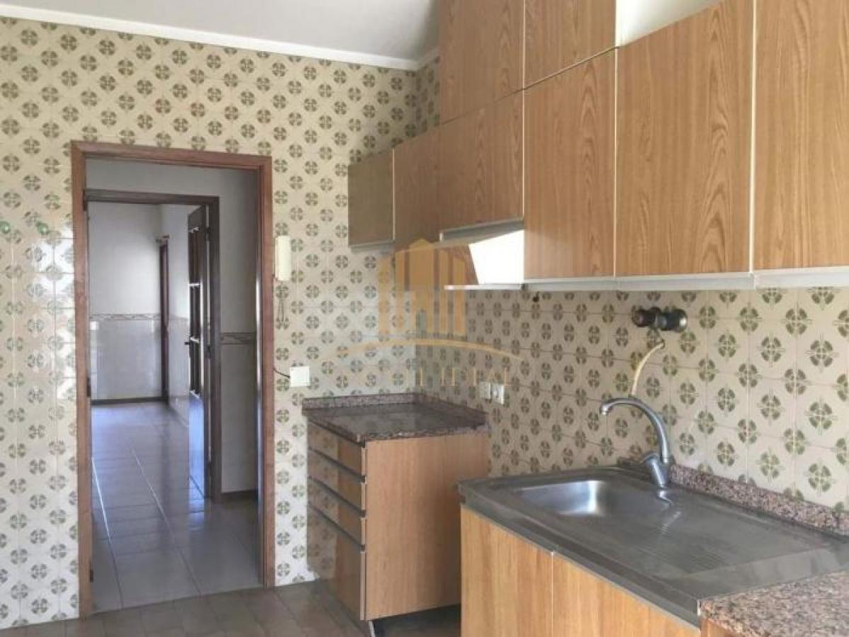 Picture of Apartment For Sale in Aveiro, Beira, Portugal