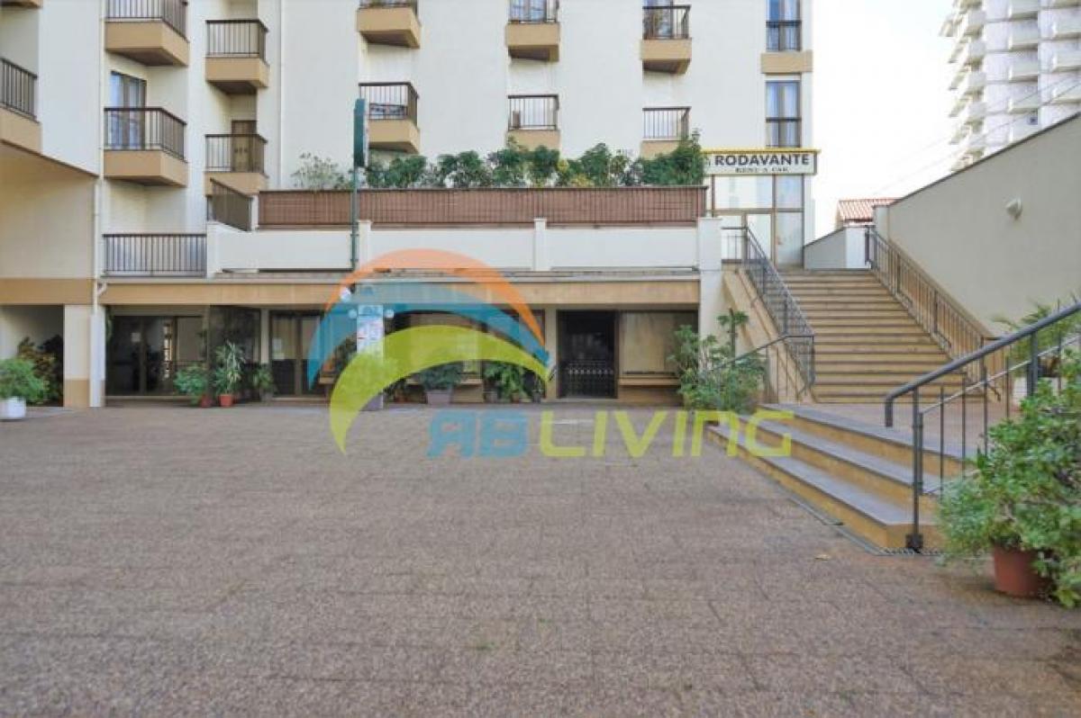 Picture of Retail For Sale in Funchal, Madeira, Portugal