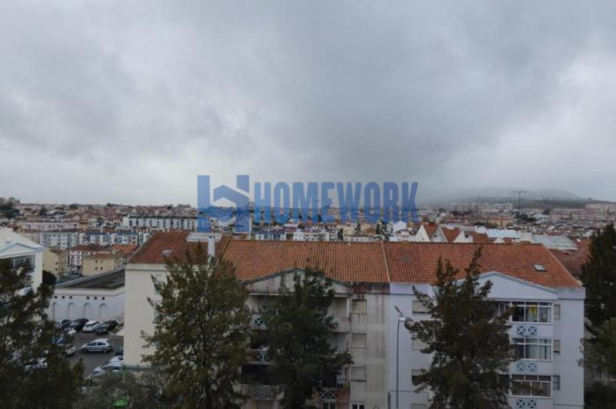 Picture of Apartment For Sale in Sintra, Estremadura, Portugal