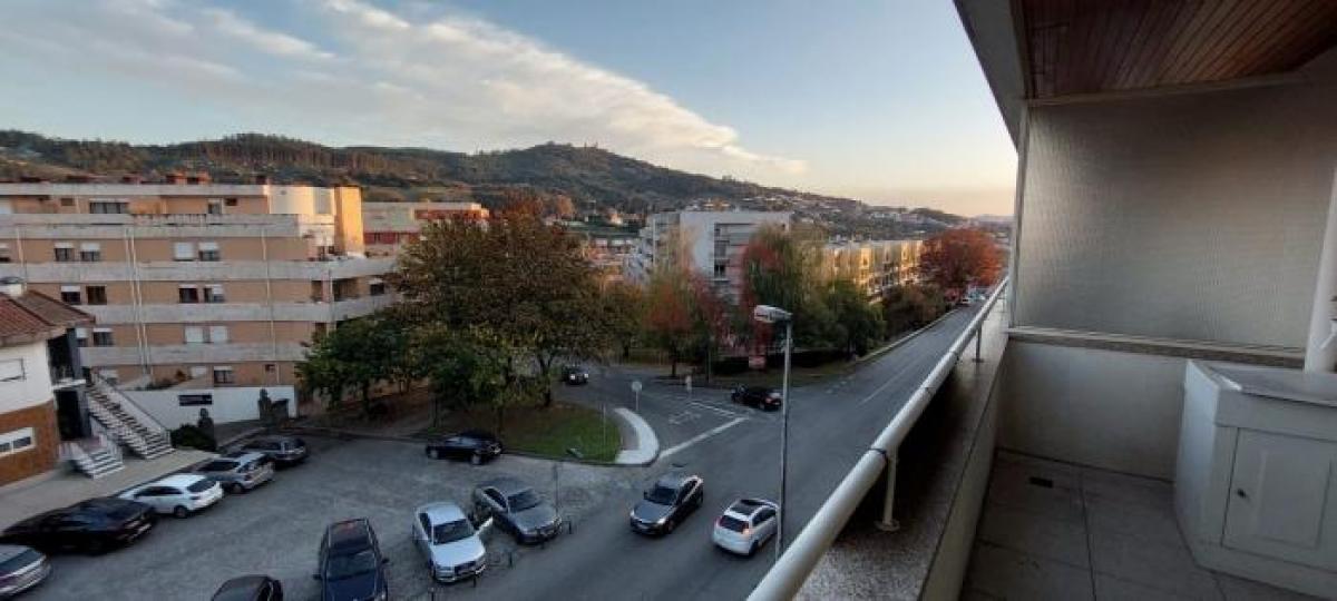 Picture of Apartment For Sale in Guimaraes, Entre-Douro-e-Minho, Portugal