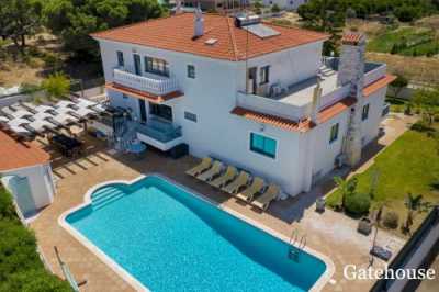 Villa For Sale in Almancil, Portugal