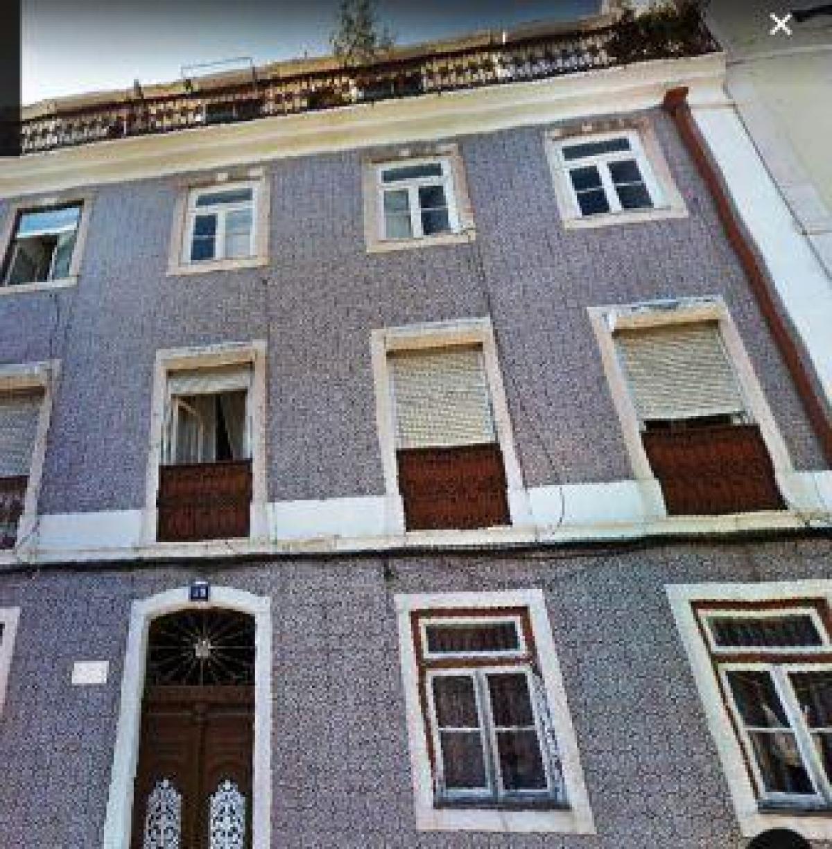 Picture of Apartment For Sale in Lisboa, Lisboa, Portugal