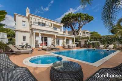 Villa For Sale in Quinta Do Lago, Portugal
