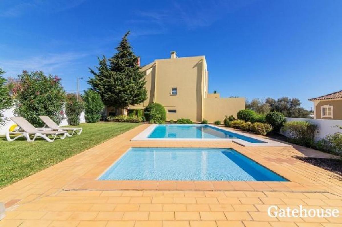 Picture of Home For Sale in Almancil, Algarve, Portugal