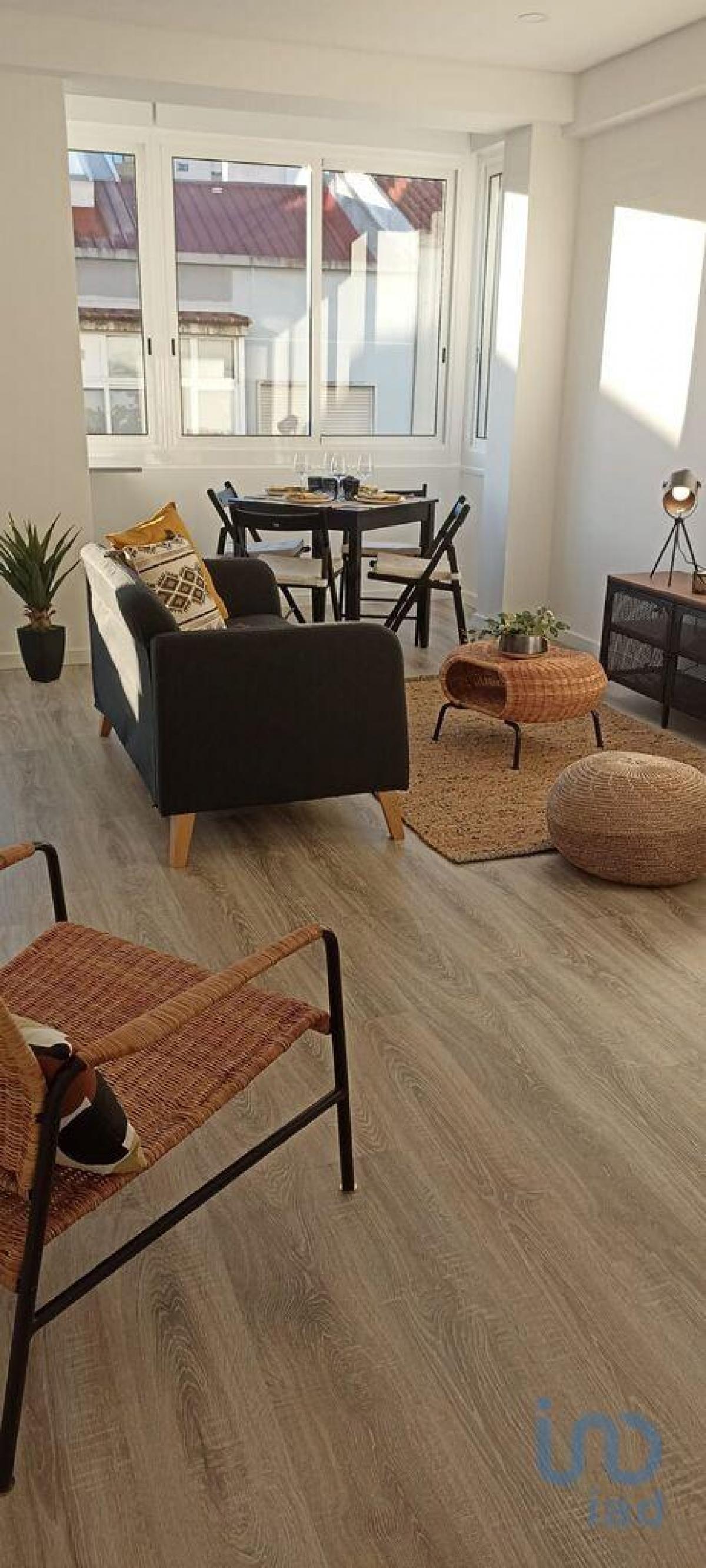 Picture of Apartment For Sale in Lisboa, Lisboa, Portugal