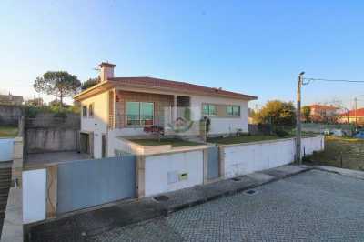 Villa For Sale in Braga, Portugal