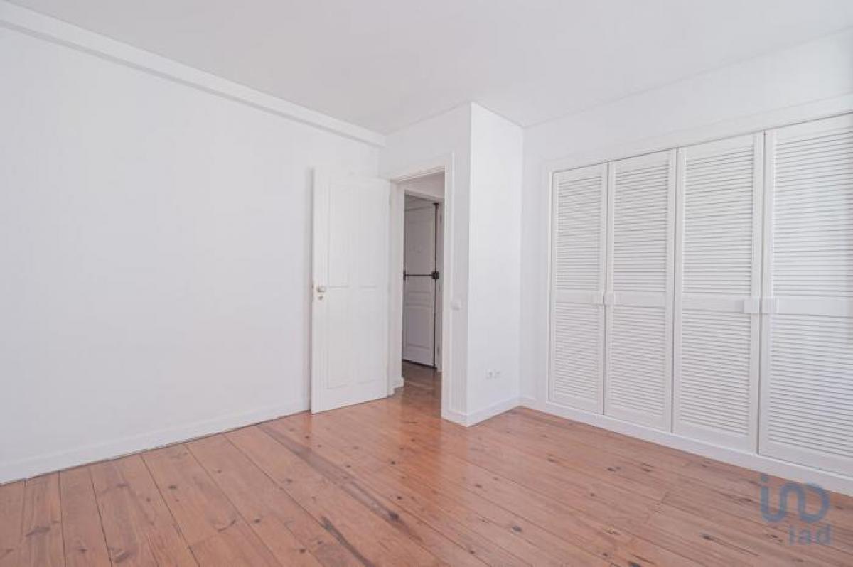 Picture of Apartment For Sale in Lisboa, Lisboa, Portugal