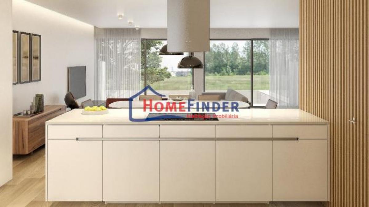 Picture of Home For Sale in Braga, Entre-Douro-e-Minho, Portugal