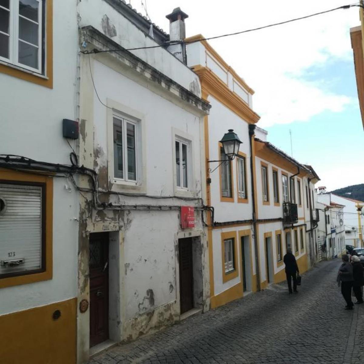 Picture of Home For Sale in Portalegre, Alentejo, Portugal