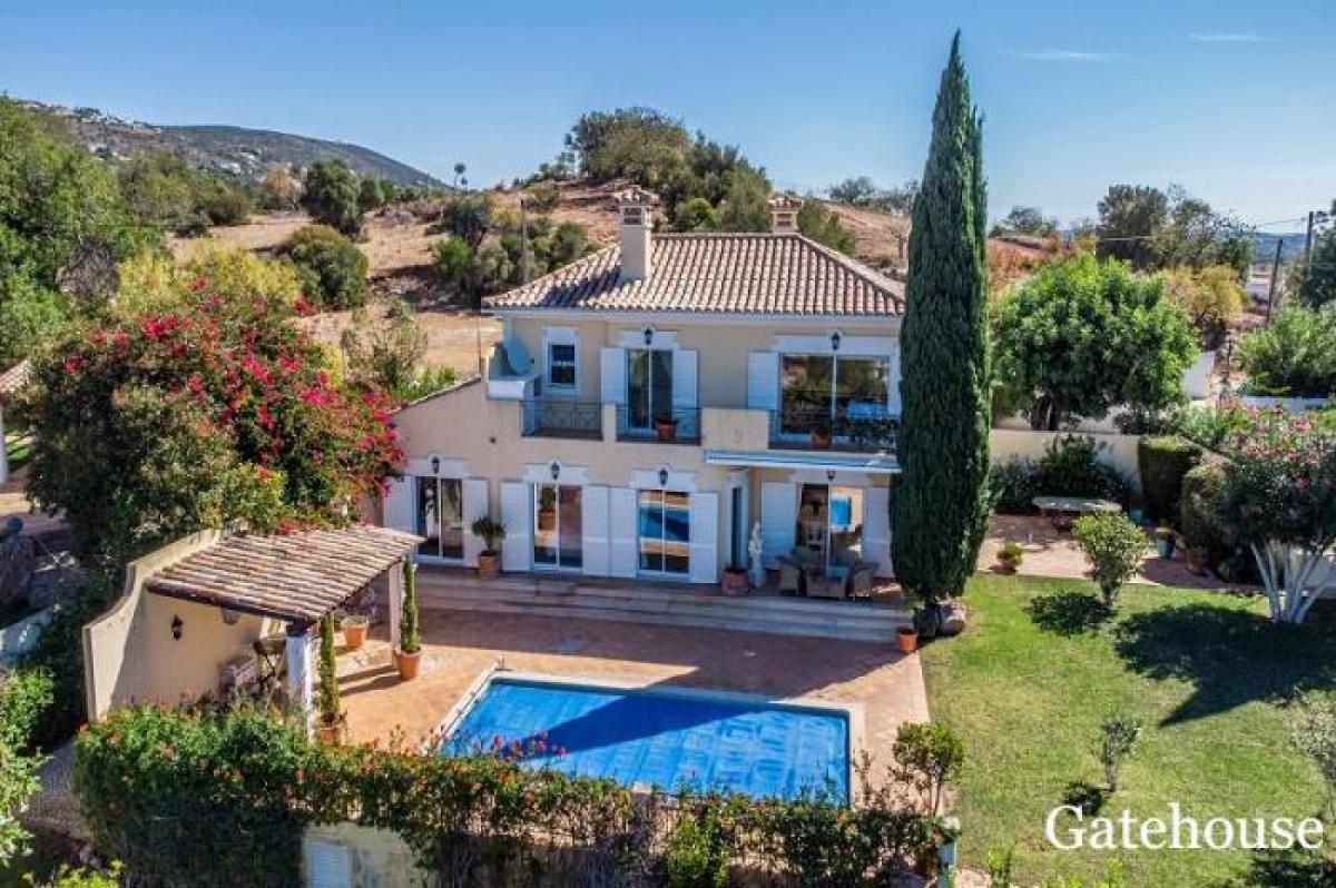 Picture of Villa For Sale in Almancil, Algarve, Portugal