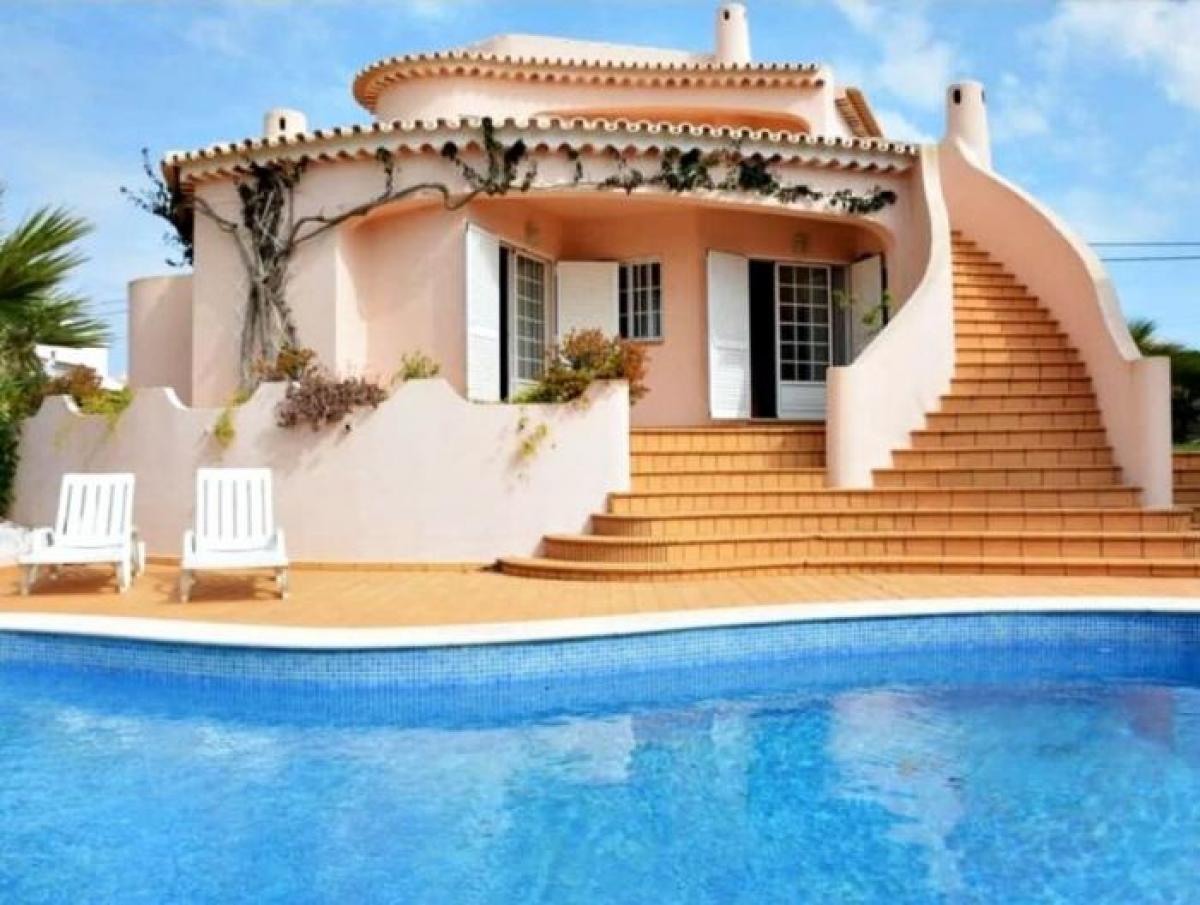 Picture of Home For Sale in Albufeira, Algarve, Portugal