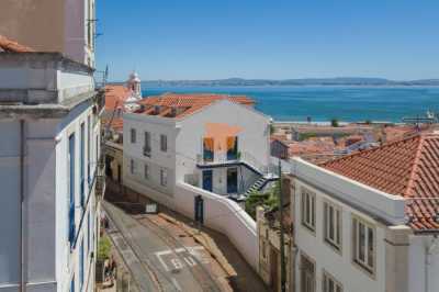 Apartment For Sale in Lisboa, Portugal