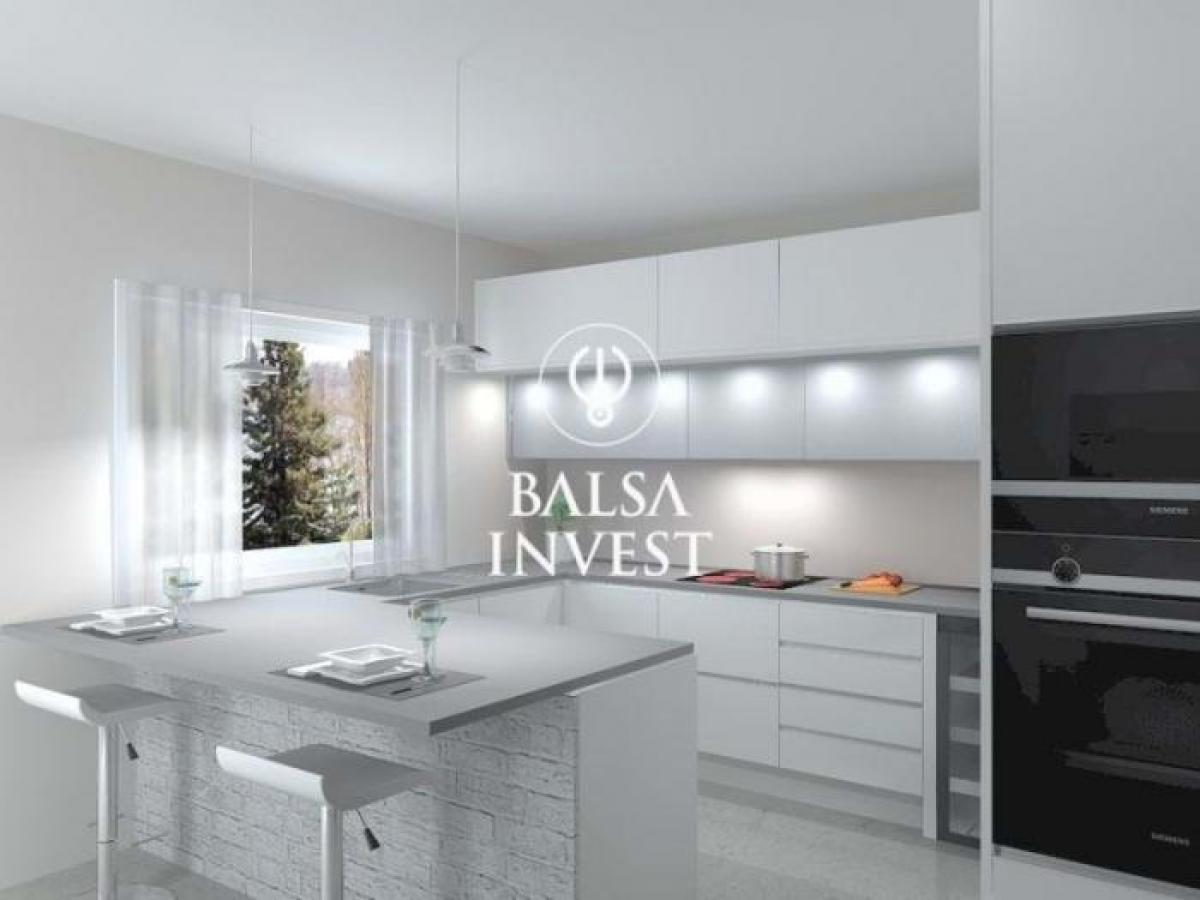 Picture of Apartment For Sale in Faro, Algarve, Portugal