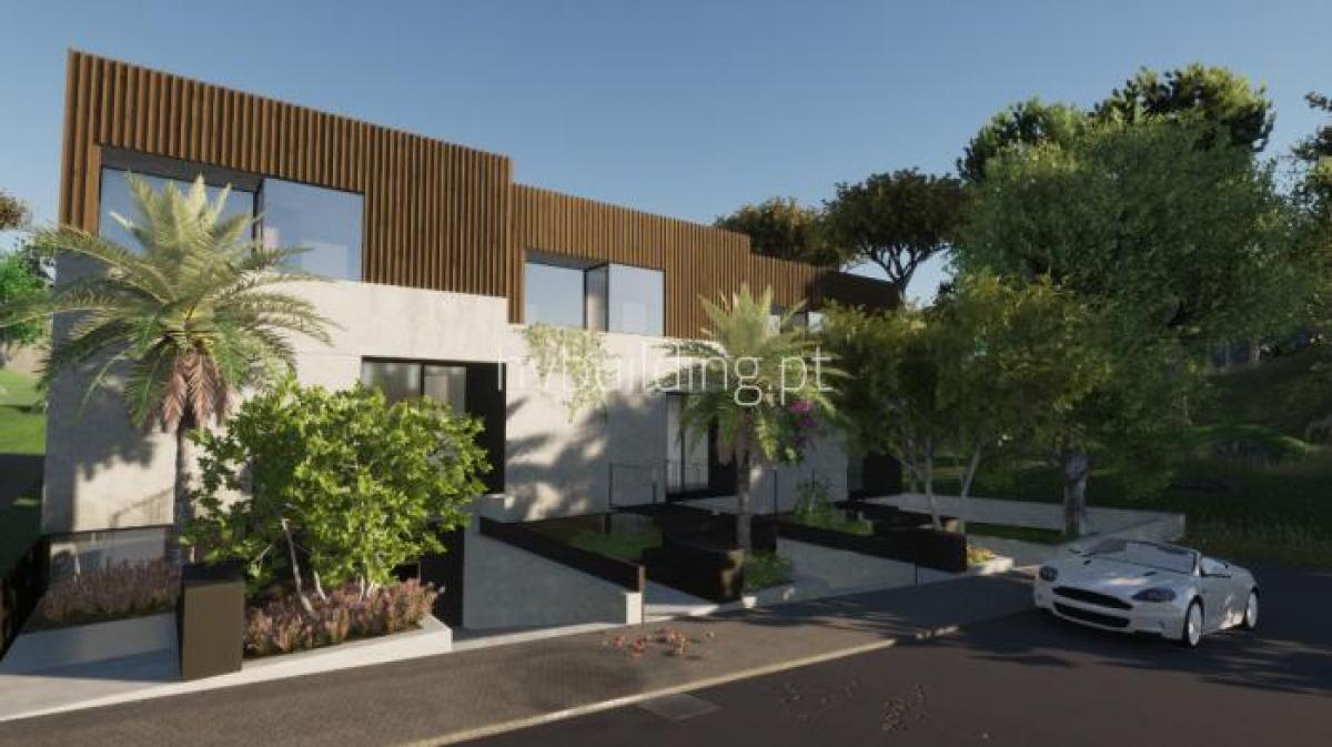 Picture of Home For Sale in Braga, Entre-Douro-e-Minho, Portugal