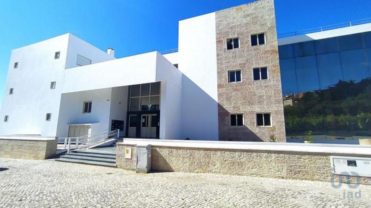 Picture of Apartment For Sale in Cascais, Estremadura, Portugal