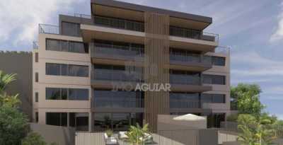 Apartment For Sale in Funchal, Portugal