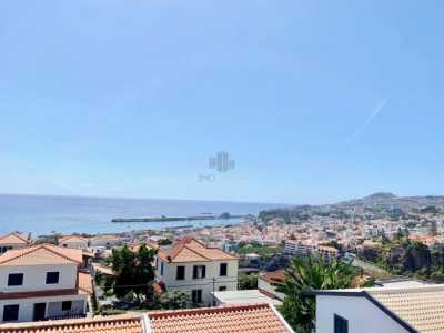 Villa For Sale in Funchal, Portugal