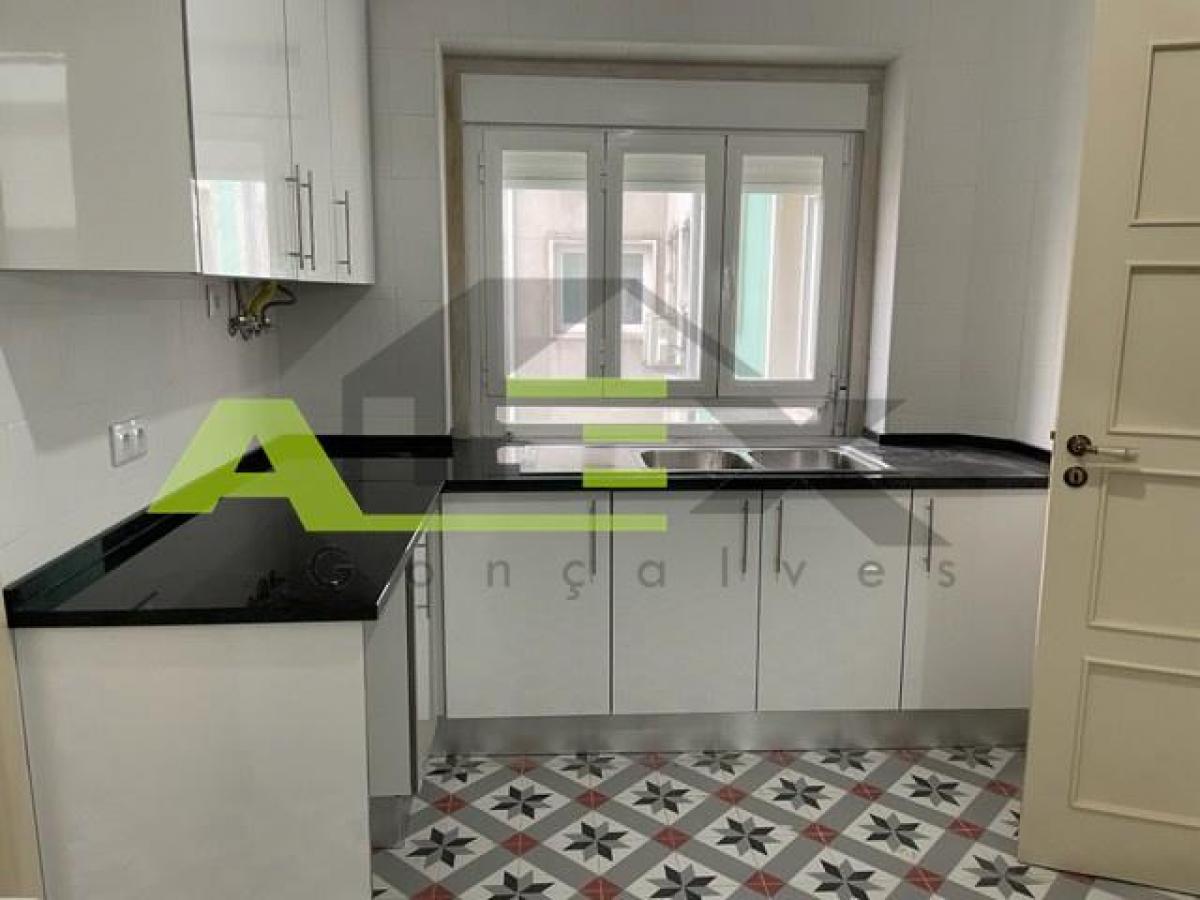 Picture of Apartment For Rent in Lisboa, Lisboa, Portugal