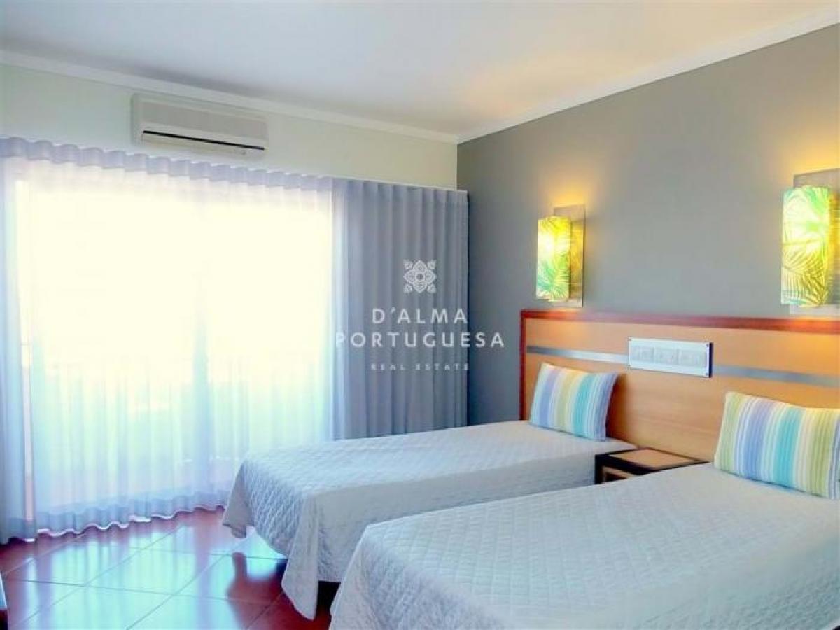 Picture of Apartment For Sale in Albufeira, Algarve, Portugal