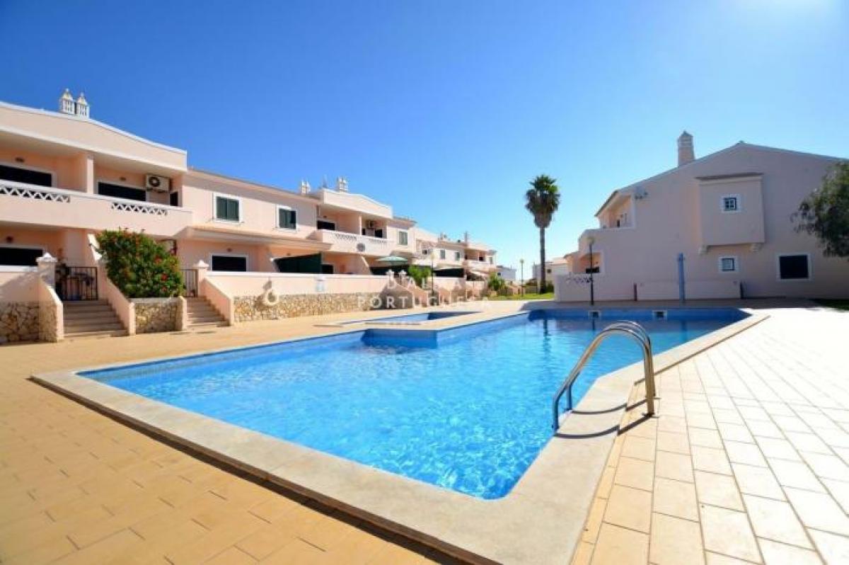 Picture of Apartment For Sale in Albufeira, Algarve, Portugal