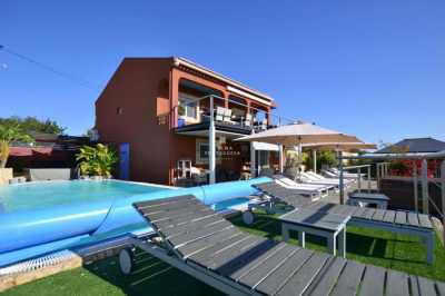 Villa For Sale in