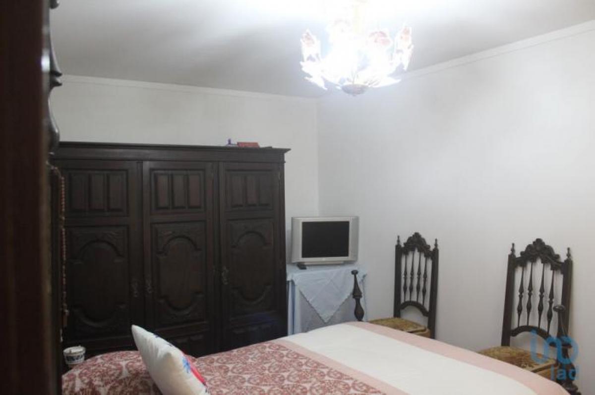 Picture of Home For Sale in Vila Nova De Gaia, Eastern Tobago, Portugal