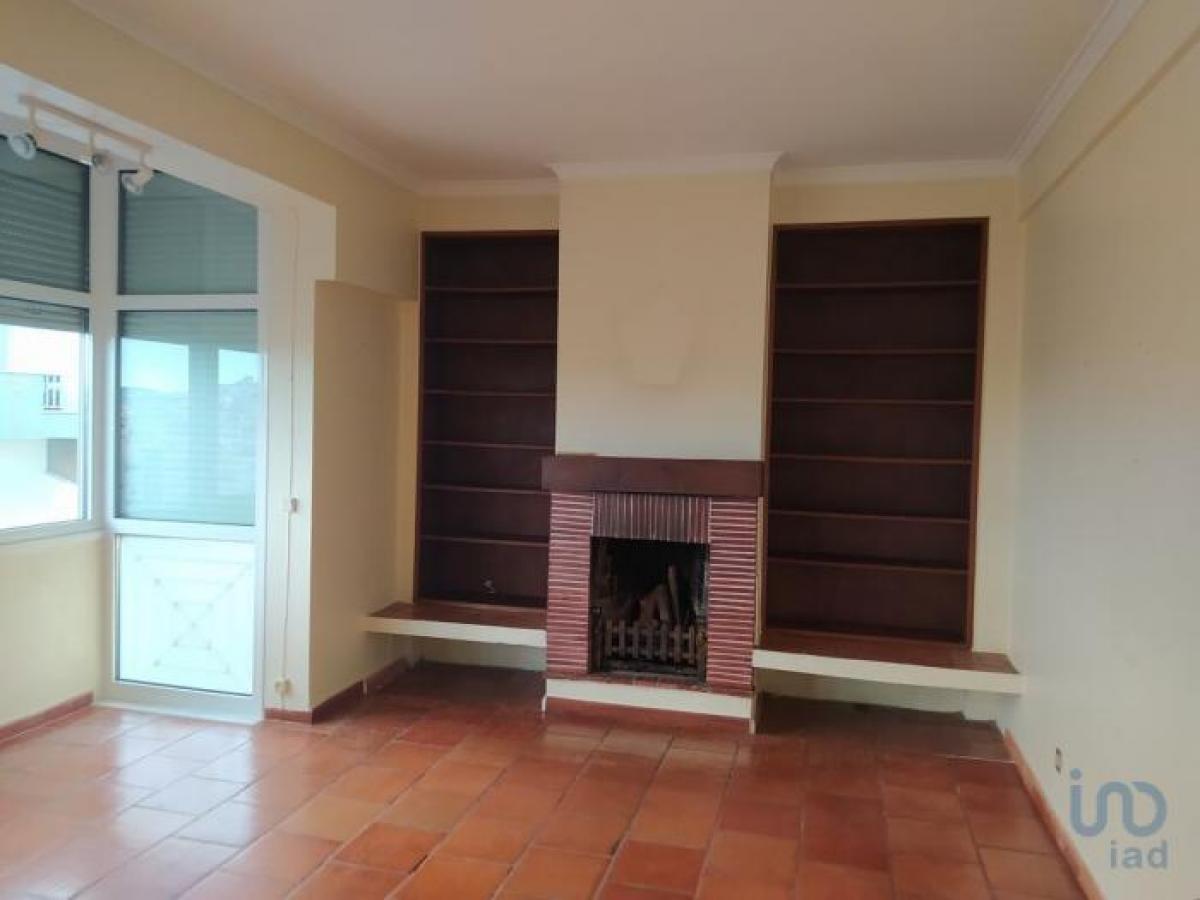 Picture of Apartment For Sale in Lisboa, Lisboa, Portugal