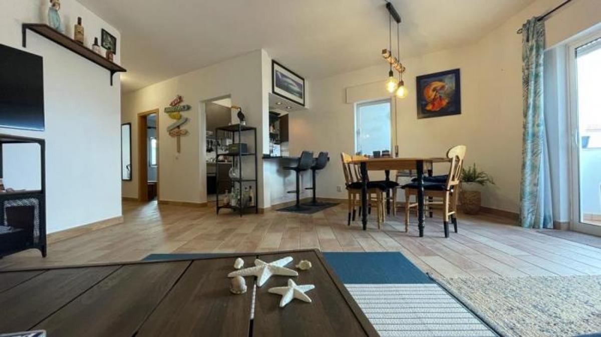 Picture of Apartment For Sale in Lagos, Algarve, Portugal