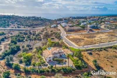 Villa For Sale in Lagos, Portugal